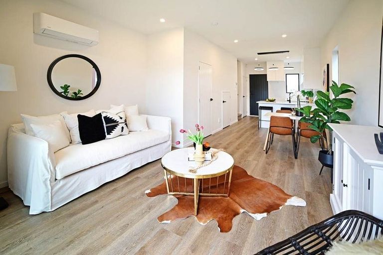 Photo of property in 31 Kiato Lane, Flat Bush, Auckland, 2019