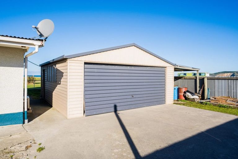 Photo of property in 1a-1b Caledonian Road, Oamaru North, Oamaru, 9400