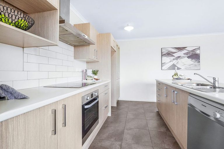 Photo of property in 15 Jack Rise, Grandview Heights, Hamilton, 3200