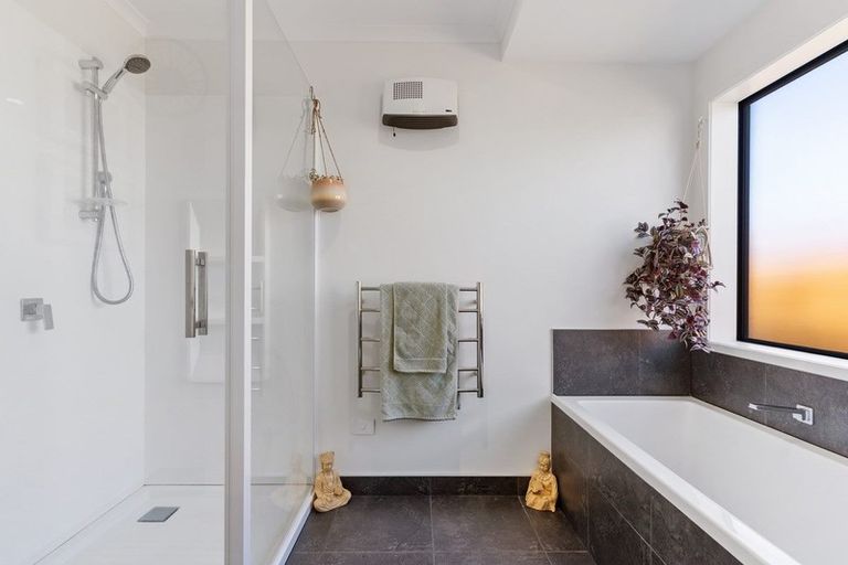 Photo of property in 4 Korimako Place, Coastlands, Whakatane, 3120