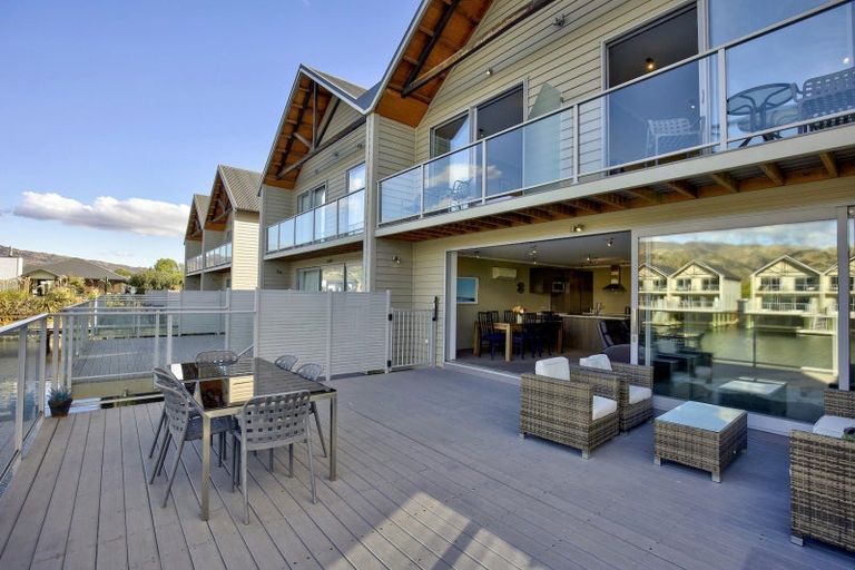 Photo of property in 21a Perriam Place, Mount Pisa, Cromwell, 9383