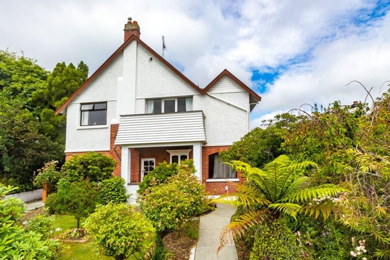 Photo of property in 28 Selwyn Street, Maori Hill, Timaru, 7910