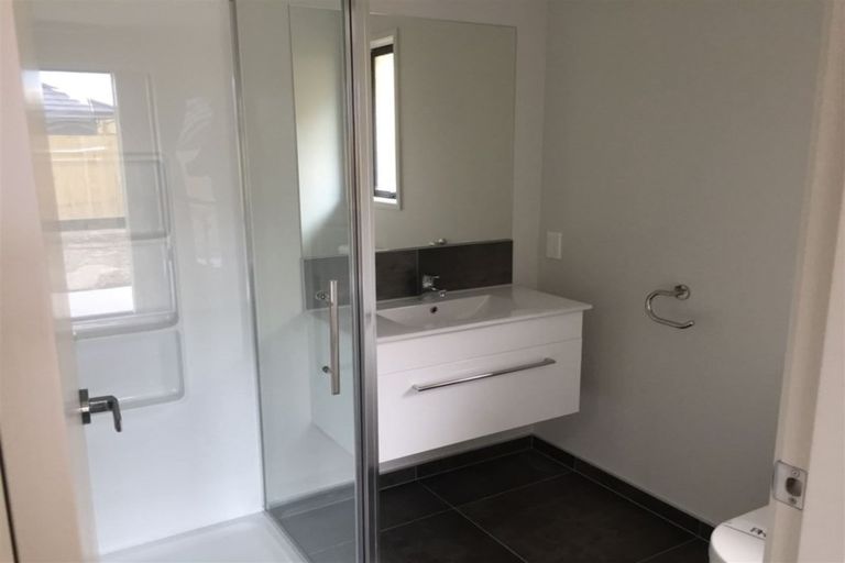 Photo of property in 162 Waikite Road, Welcome Bay, Tauranga, 3175