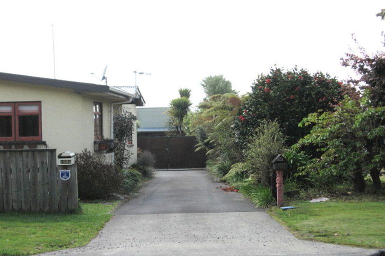 Photo of property in 123b Koutu Road, Kawaha Point, Rotorua, 3010