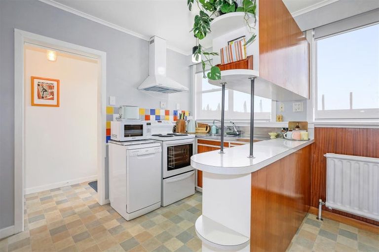 Photo of property in 9/1221 Hinemaru Street, Rotorua, 3010