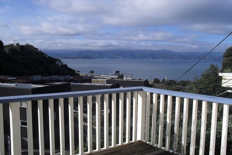 Photo of property in 7 Onslow Road, Khandallah, Wellington, 6035