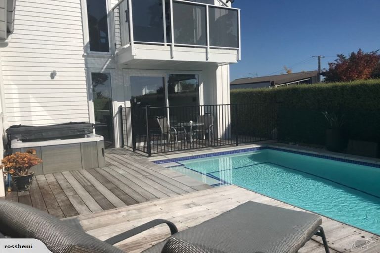 Photo of property in 124a Beerescourt Road, Beerescourt, Hamilton, 3200