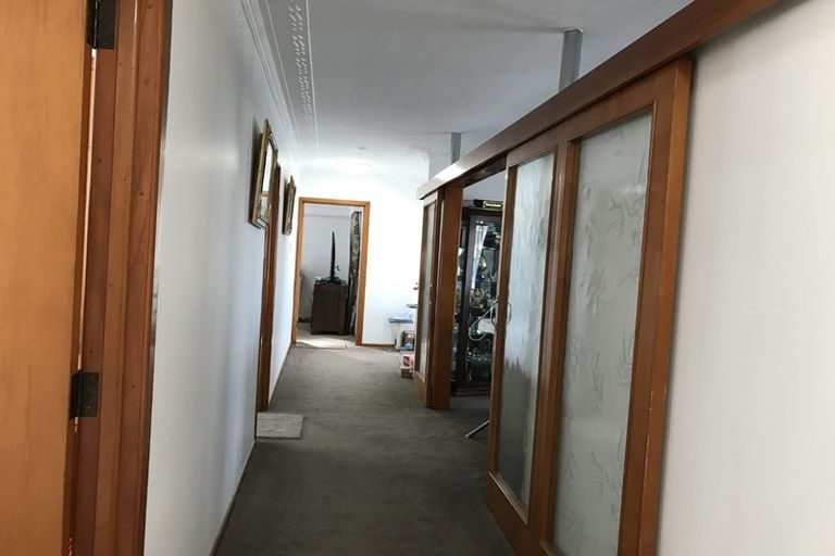 Photo of property in 502 Don Buck Road, Massey, Auckland, 0614