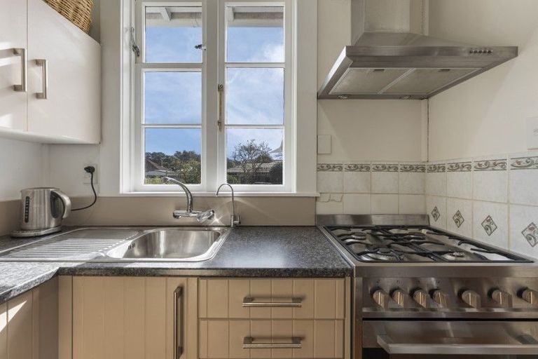 Photo of property in 13 Brook Street, Waiwhetu, Lower Hutt, 5010