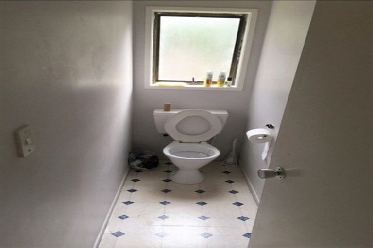 Photo of property in 45 Virgo Place, Glen Eden, Auckland, 0602