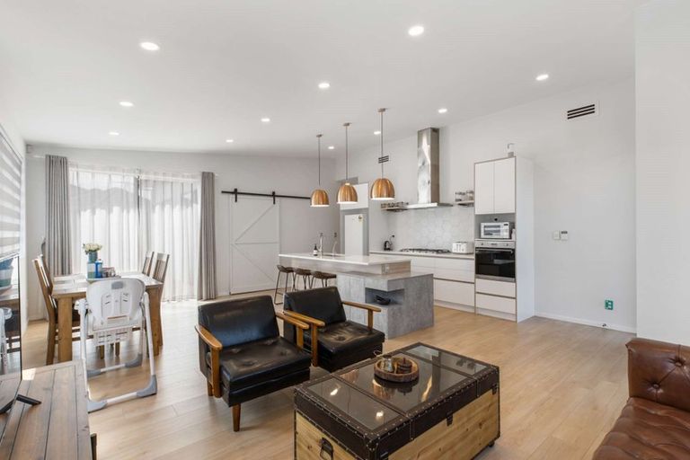 Photo of property in 17 Piripono Crescent, Pukekohe, 2120