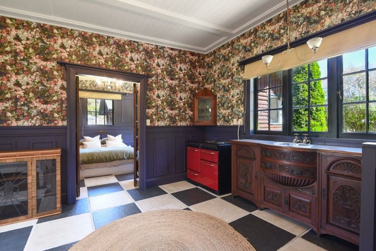 Photo of property in 16 Tombleson Road, Lake Rotoma, Rotorua, 3074