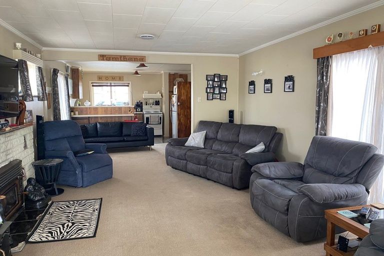 Photo of property in 44 Hospital Street, Dannevirke, 4930