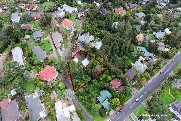 Photo of property in 43a West Lynn Road, Titirangi, Auckland, 0604