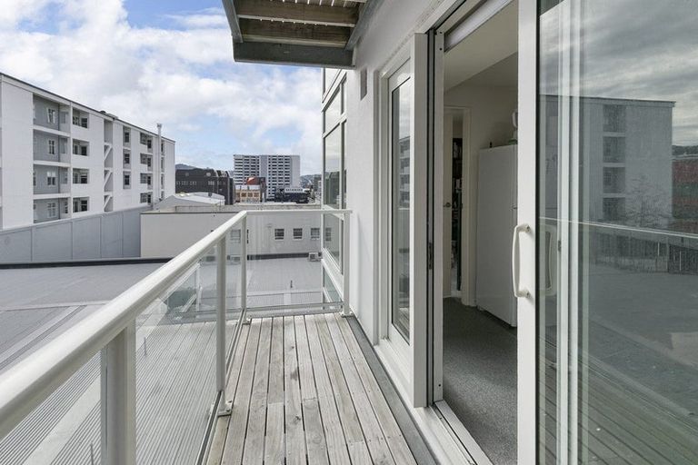 Photo of property in The Peak Apartments, 604/170 Taranaki Street, Te Aro, Wellington, 6011