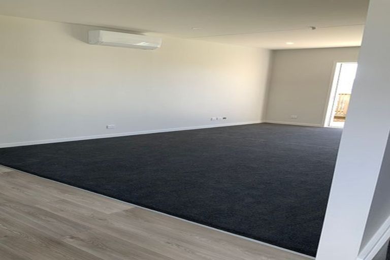 Photo of property in 12/30 Adventure Drive, Whitby, Porirua, 5024