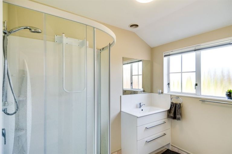 Photo of property in 4a Spriggs Crescent, Greenmeadows, Napier, 4112