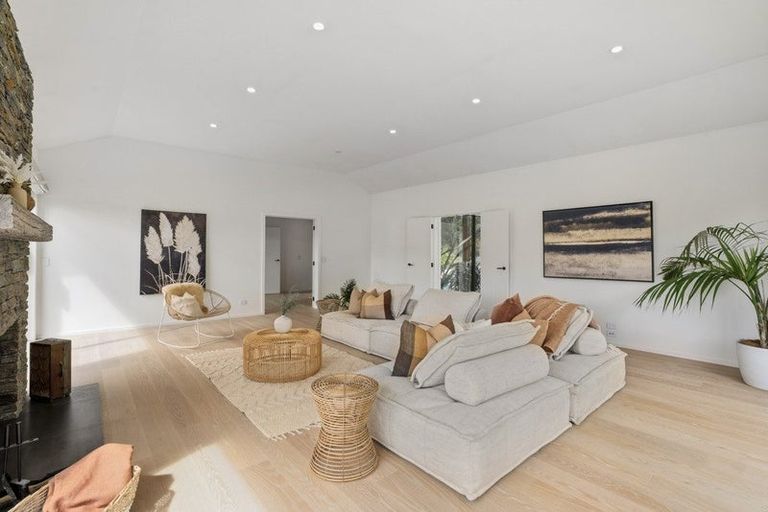 Photo of property in 62 Morven Ferry Road, Arrow Junction, Queenstown, 9371