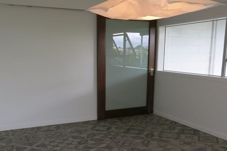 Photo of property in 8 Morice Place, Torbay, Auckland, 0630