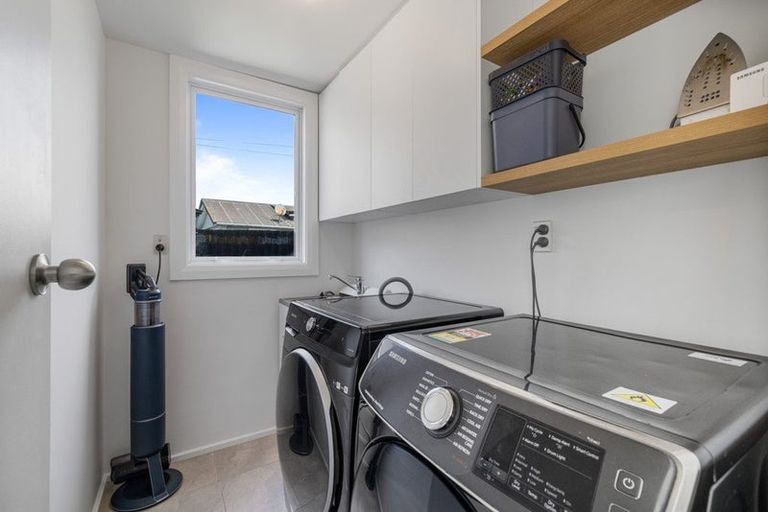 Photo of property in 111 Oram Avenue, New Brighton, Christchurch, 8061
