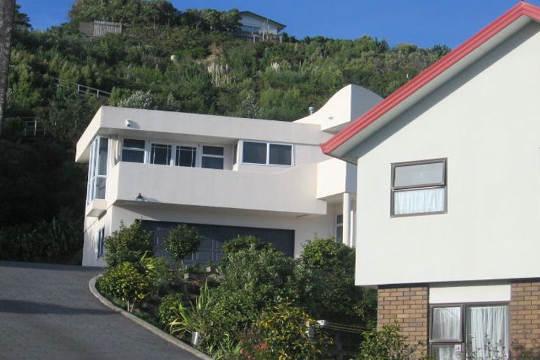 Photo of property in 6 Iona Place, Papakowhai, Porirua, 5024