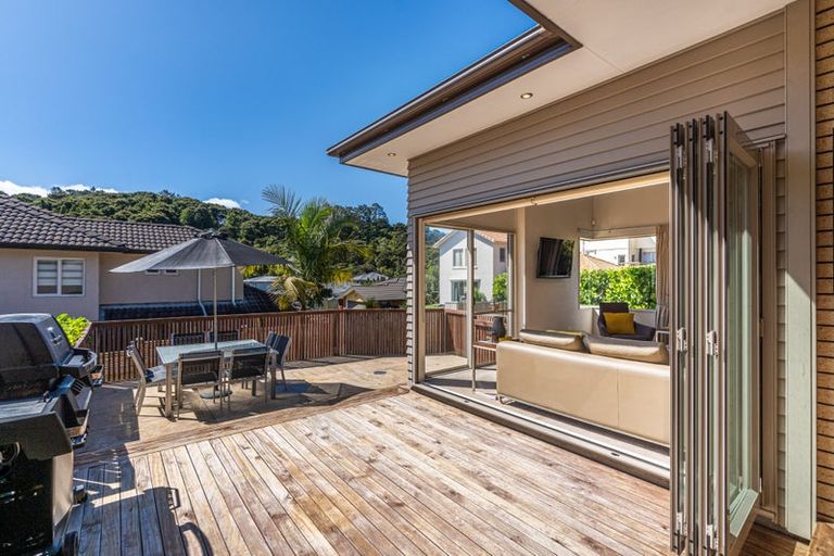 Photo of property in 117a Glendhu Road, Bayview, Auckland, 0629