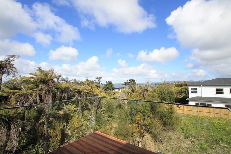 Photo of property in 14 Vazey Way, Hobsonville, Auckland, 0618