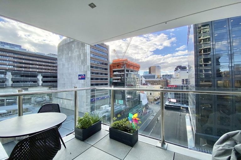 Photo of property in Chews Lane Apartments, 8a/9 Chews Lane, Wellington Central, Wellington, 6011