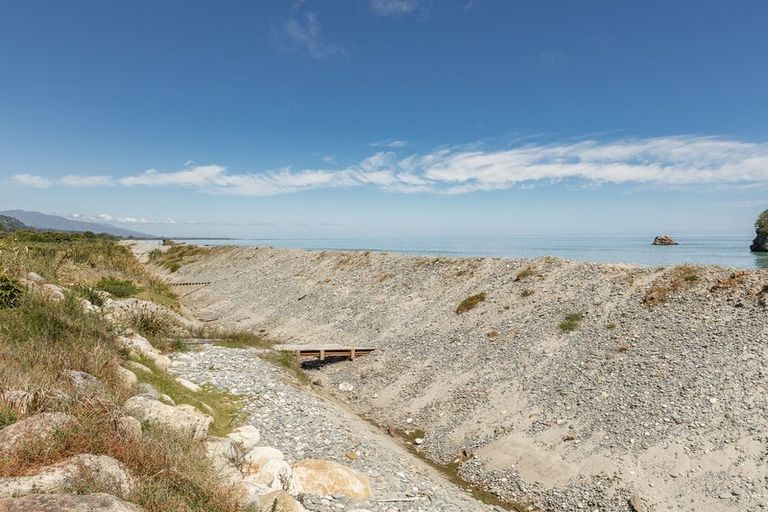 Photo of property in 147 Torea Street, Granity, 7823