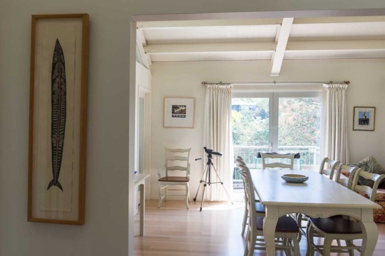 Photo of property in 1a Sherwood Lane, Cashmere, Christchurch, 8022