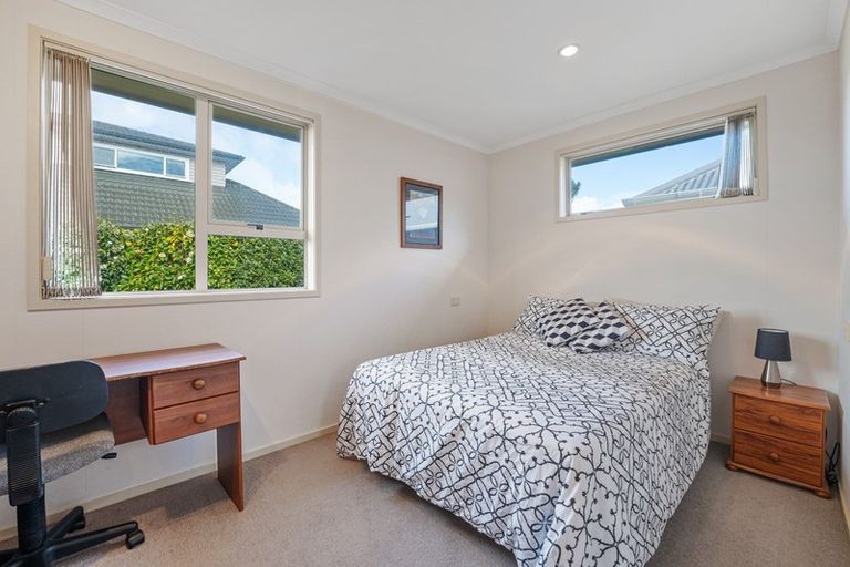 Photo of property in 6 Aotea Street, Welbourn, New Plymouth, 4312