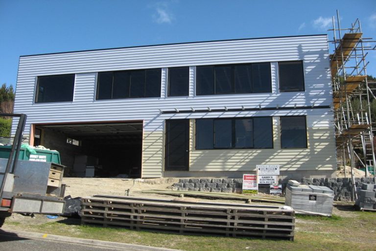 Photo of property in 6 Parati Place, Motuoapa, 3382