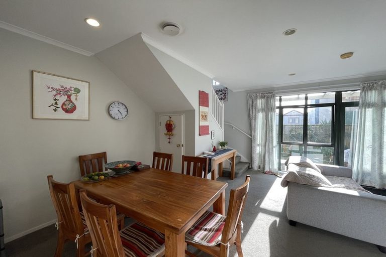 Photo of property in Tuscany Towers, 56/1 Ambrico Place, New Lynn, Auckland, 0600
