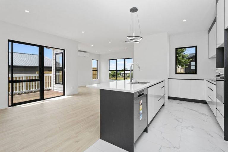 Photo of property in 17 Rural View Terrace, Pukekohe, 2120