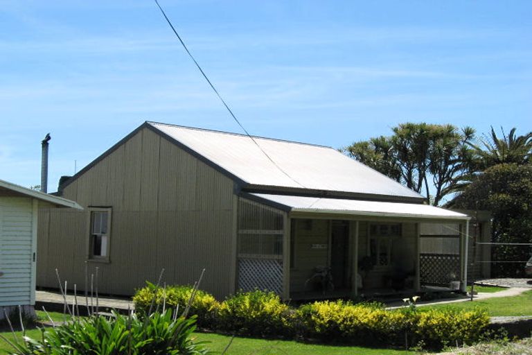 Photo of property in 159 Torea Street, Granity, 7823