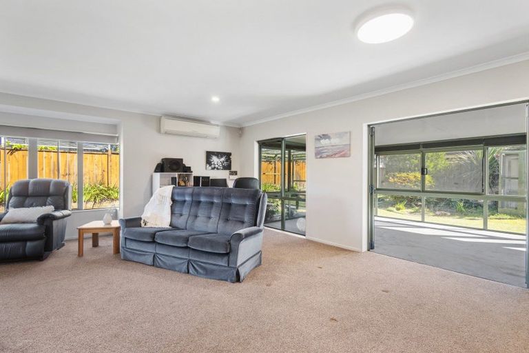 Photo of property in 3 Peregrine Place, Welcome Bay, Tauranga, 3112