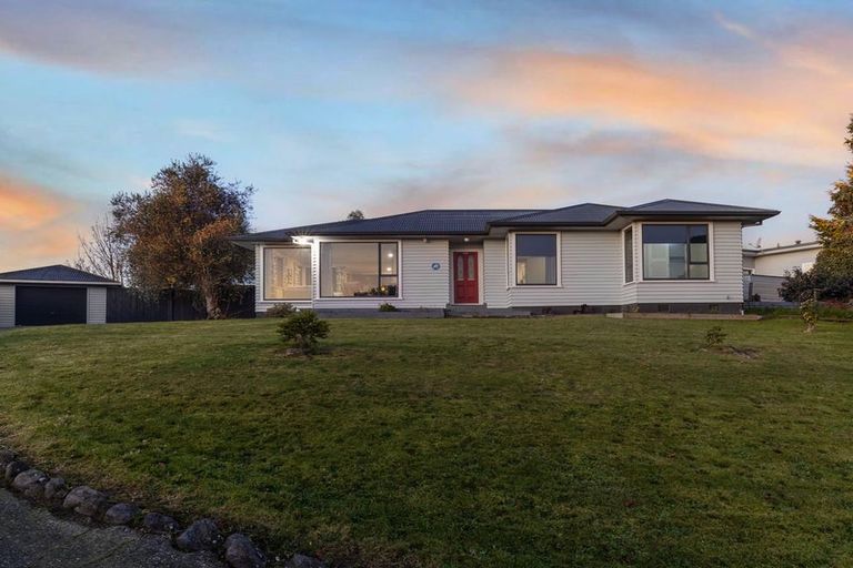 Photo of property in 24 Read Street, Levin, 5510