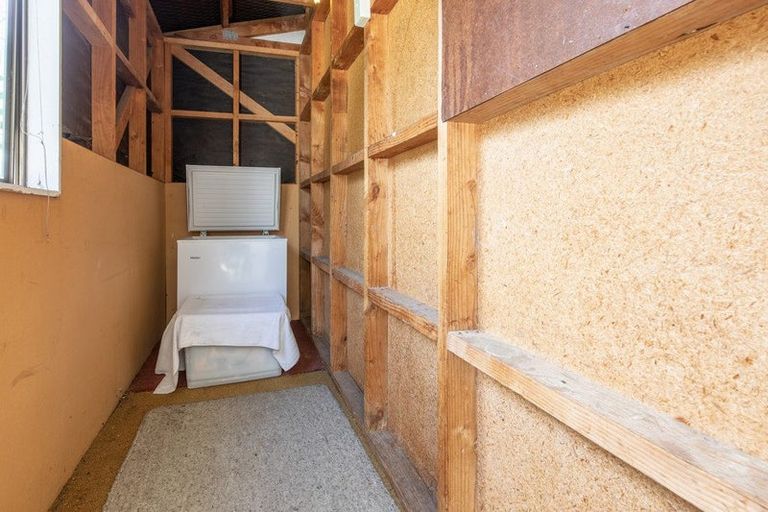 Photo of property in 4 Leeton Drive, Waipukurau, 4200