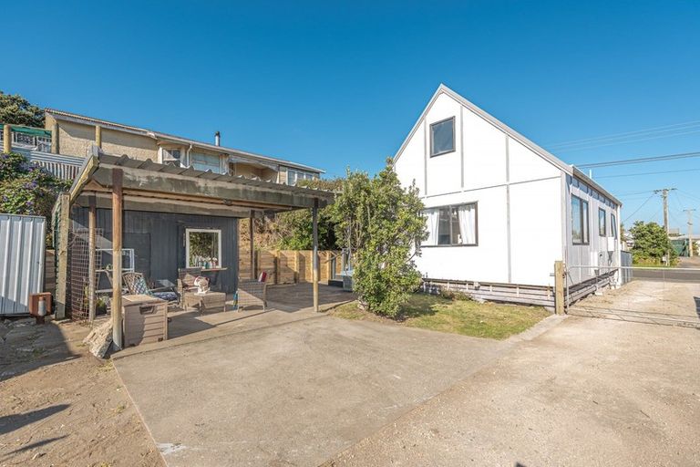 Photo of property in 23a Manuka Street, Castlecliff, Wanganui, 4501