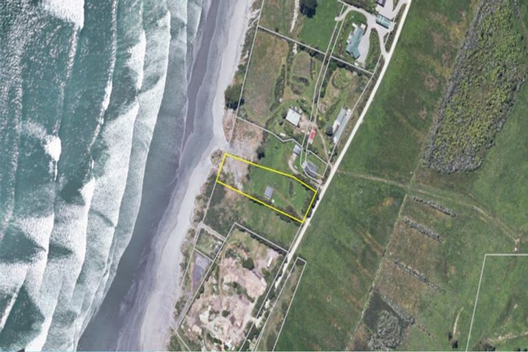 Photo of property in 213 Beach Road, Charleston, Cape Foulwind, 7892