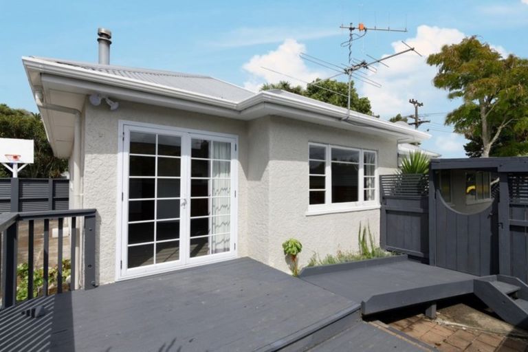 Photo of property in 1/15 Arapiki Road, Stoke, Nelson, 7011