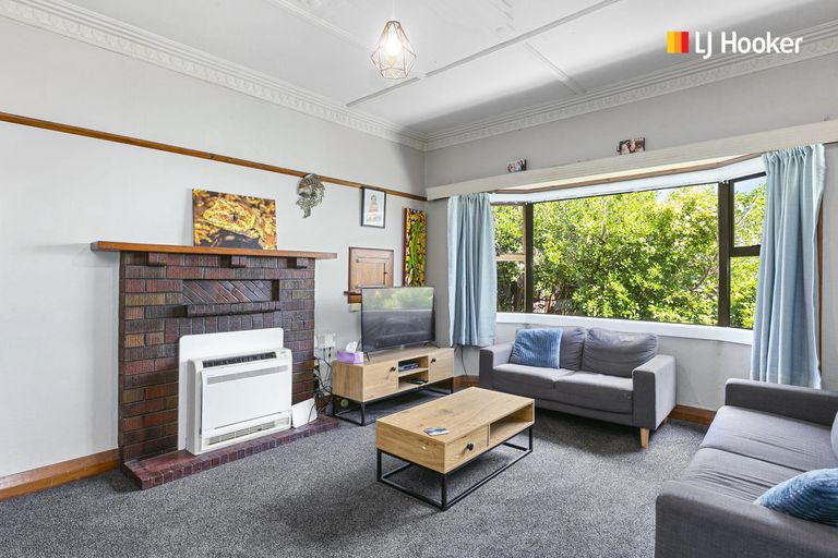 Photo of property in 4 Auld Street, Saint Kilda, Dunedin, 9012