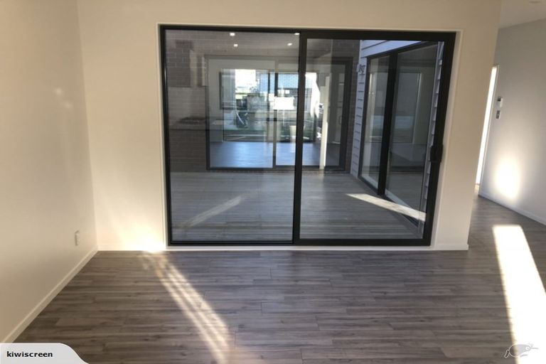 Photo of property in 6 Artemis Way, Flat Bush, Auckland, 2019