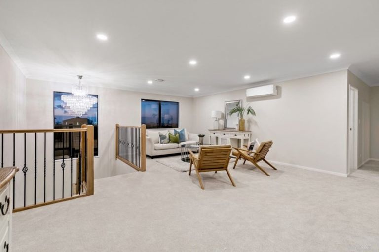 Photo of property in 60 Lime Hill Rise, Flat Bush, Auckland, 2019