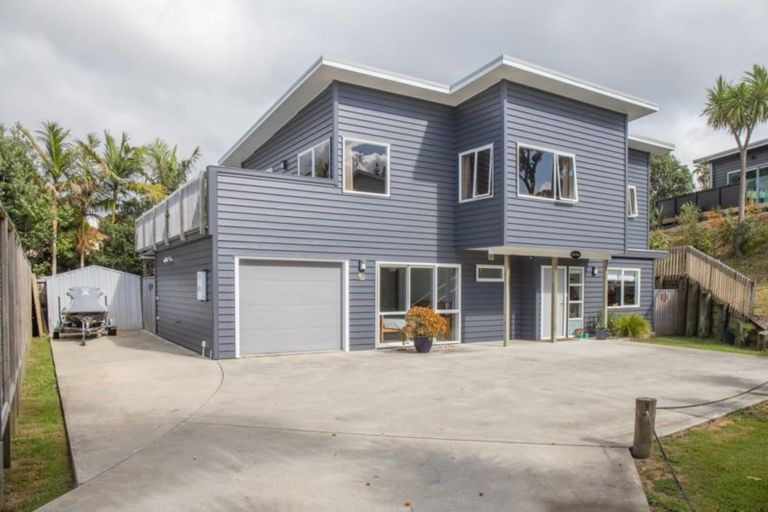 Photo of property in 25 Papaka Road, Ngunguru, Whangarei, 0173