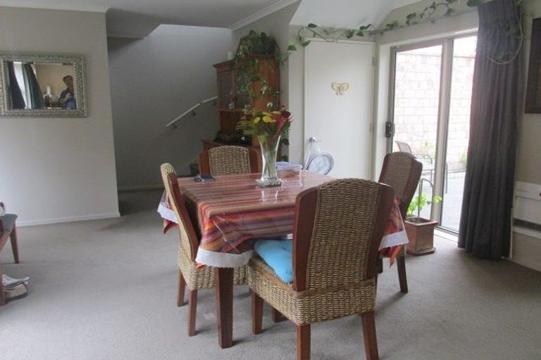 Photo of property in 54 Evergreen Crescent, Trentham, Upper Hutt, 5018