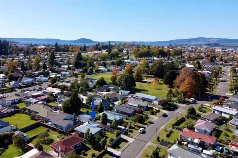 Photo of property in 45 Konene Street, Utuhina, Rotorua, 3015