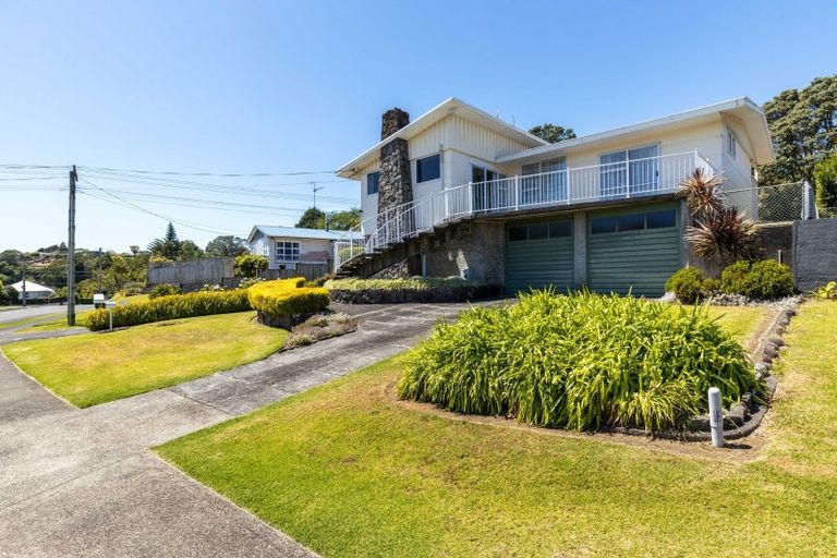 Photo of property in 29 Awanui Street, Merrilands, New Plymouth, 4312