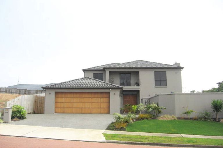 Photo of property in 18 Phoenicia Court, The Gardens, Auckland, 2105