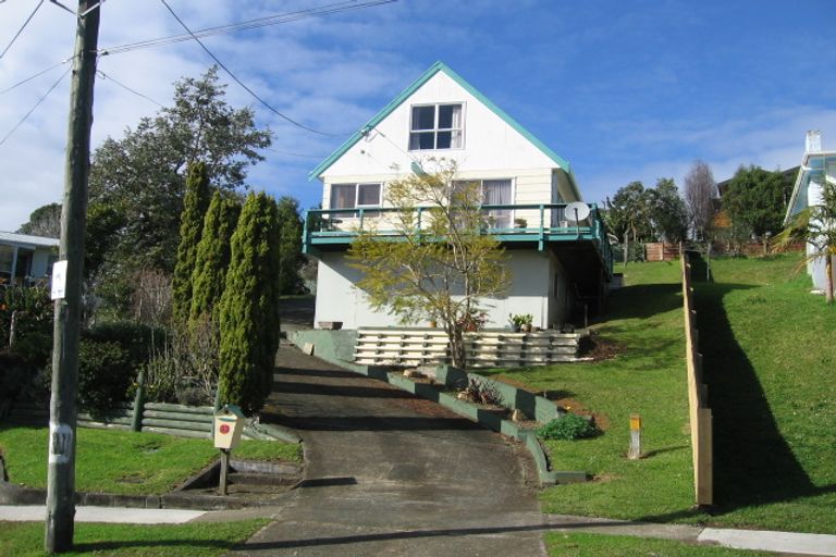 Photo of property in 35 Raewyn Street, Morningside, Whangarei, 0110